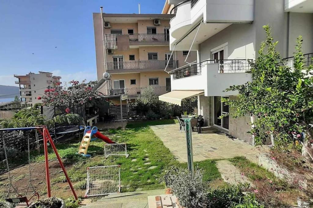 Home Garden İgumeniça Dış mekan fotoğraf